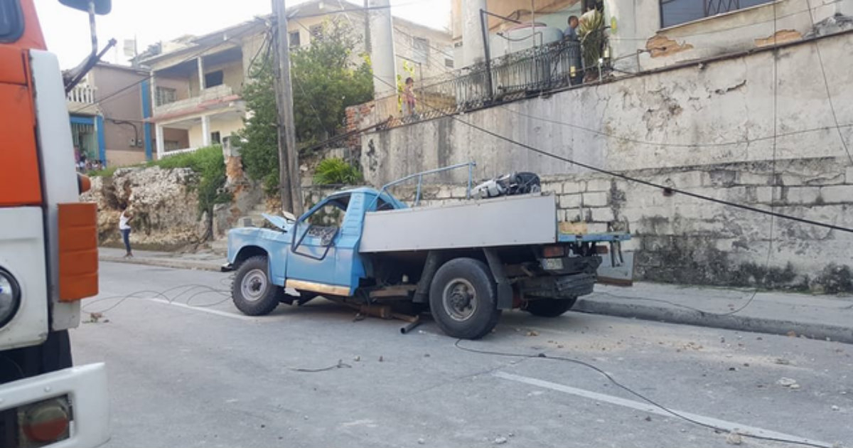 Accidente Avenida 51 © Facebook/Abel Mantilla