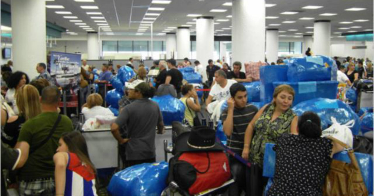 Vuelos chárter a Cuba solo permitirán dos maletas por pasajero