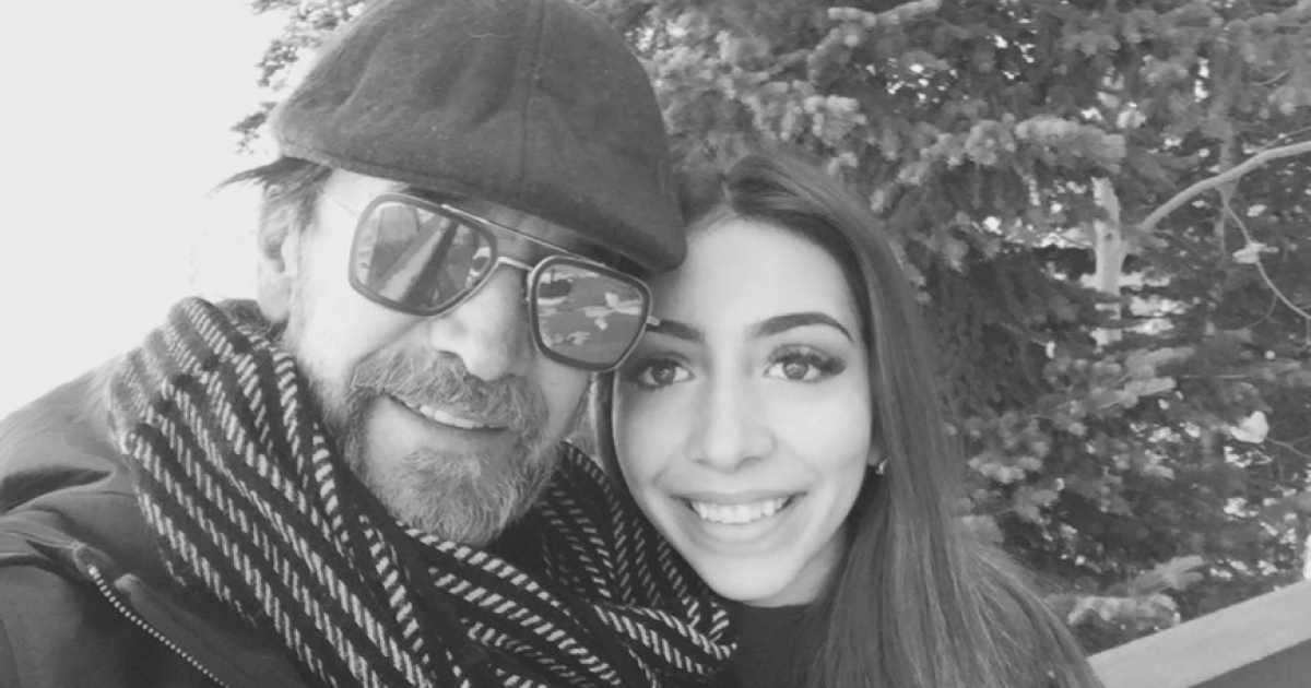 Marco Antonio Solís junto a su hija Alison © Instagram del artista