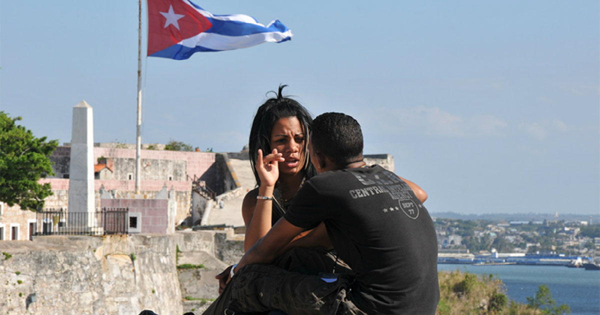 Pareja en Cuba © Cartas desde Cuba/Fernando Ravsberg