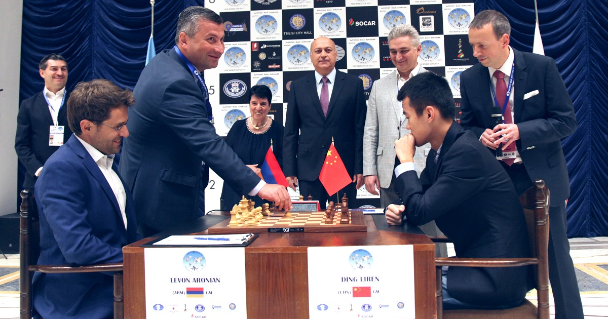 Aronian vs Ding Liren © FIDE.com