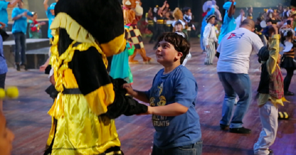 Colmenita con niños autistas © La Colmenita actúa para los niños autistas