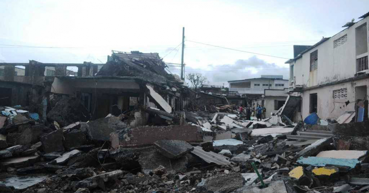 Baracoa destruida tras el paso del ciclón Matthew © Twitter / Labaracoesa