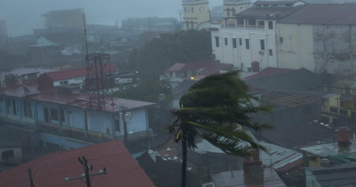 Localidad de Baracoa durante la tormenta © cubadebate.cu