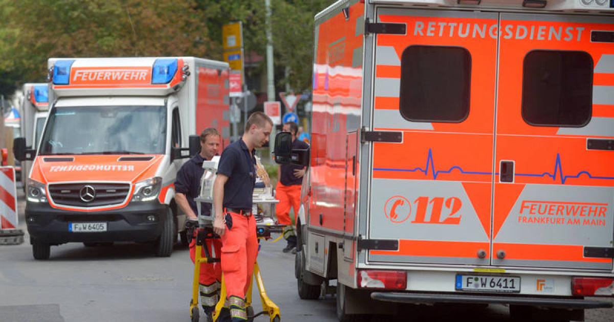 Servicios de emergencia trabajan en la ciudad alemana de Fráncfort © RTVE / EFE
