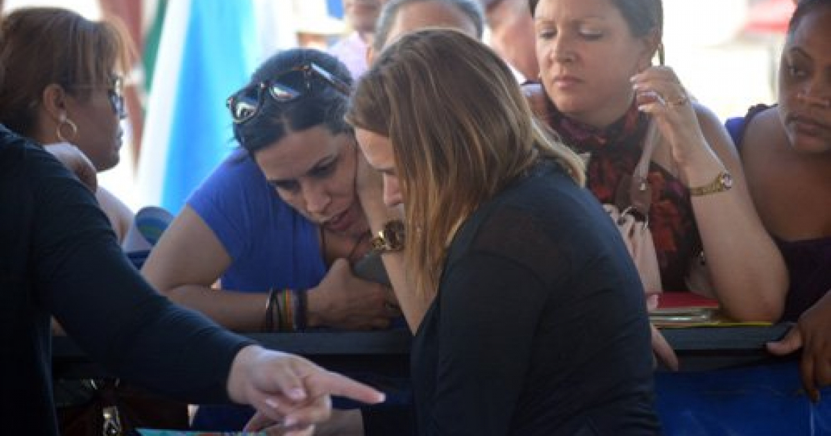 Feria del Libro en Cienfuegos © Periódico 5 de Septiembre