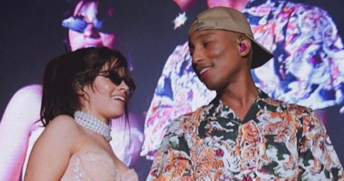 Camila Cabello y Pharrell Williams sobre el escenario © Instagram / Camila Cabello