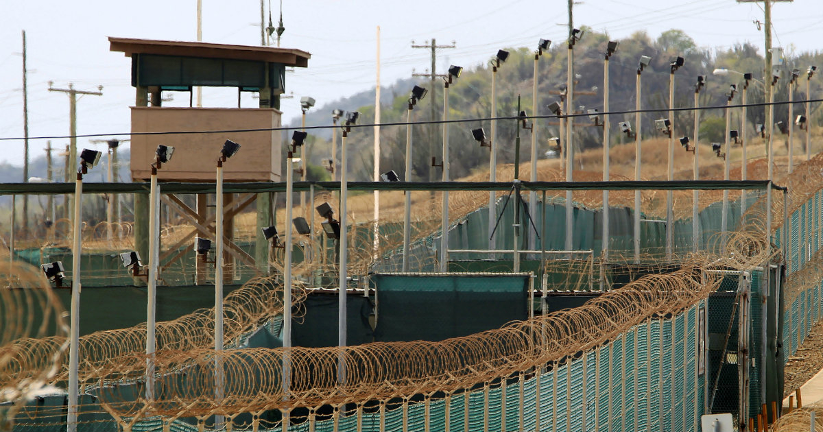 Trump sobre cárcel de Guantánamo © REUTERS/Bob Strong