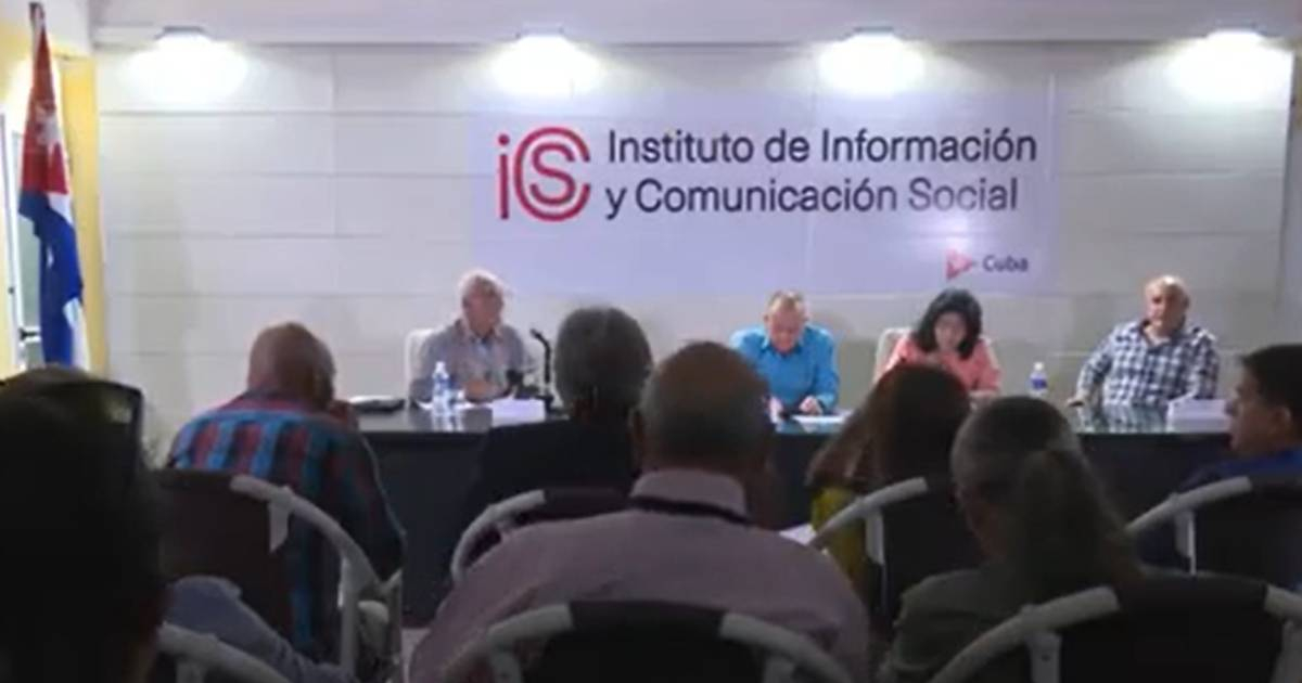 Ley de Comunicación Social en Cuba: el régimen introduce publicidad en la radio y televisión estatal
