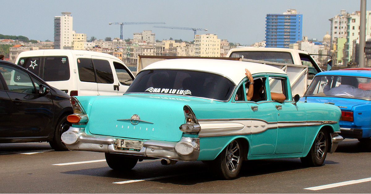 Carros en La Habana © CiberCuba