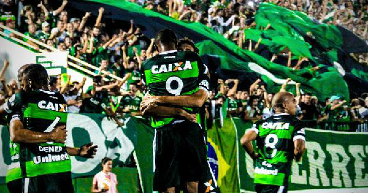 Jugadores del Chapecoense celebrando un gol © Facebook / Chapecoense