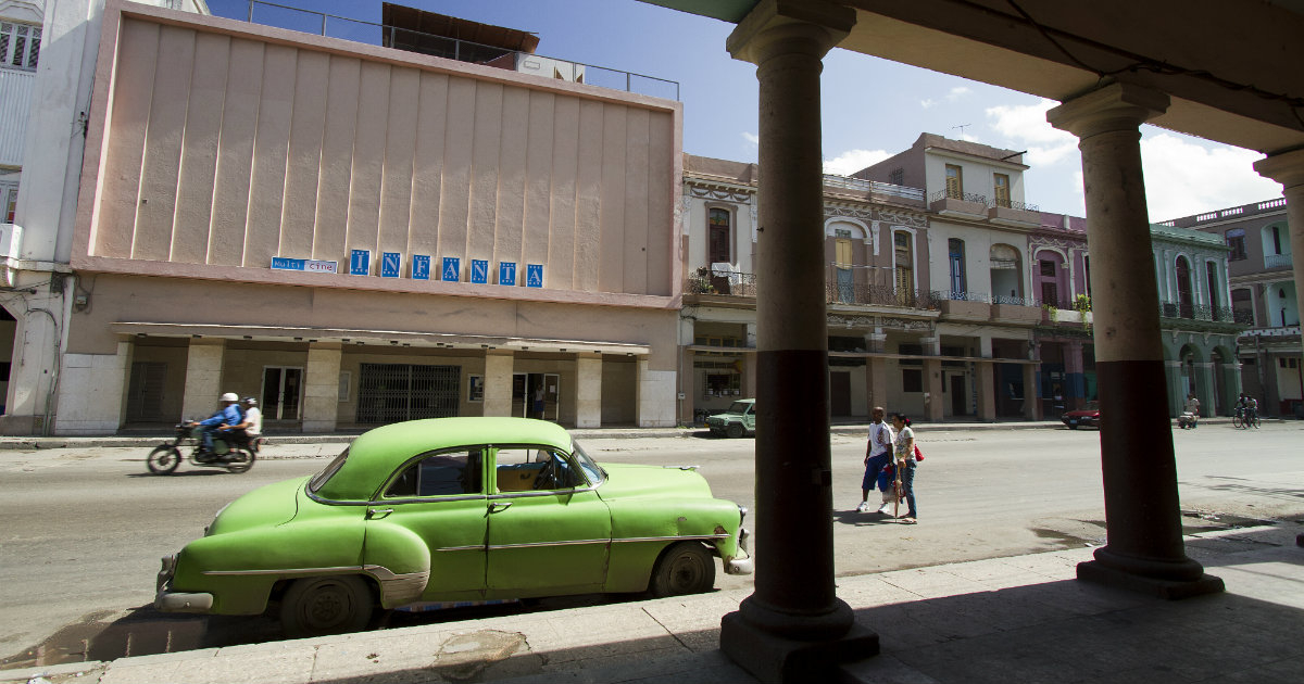 Multicines Infanta, de La Habana. © Paulus Veltman / Flickr Commons