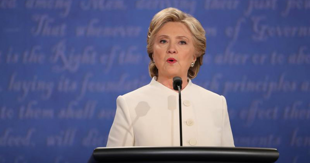 Hillary Clinton se dirige a sus votantes en la recta final de la campaña © EFE