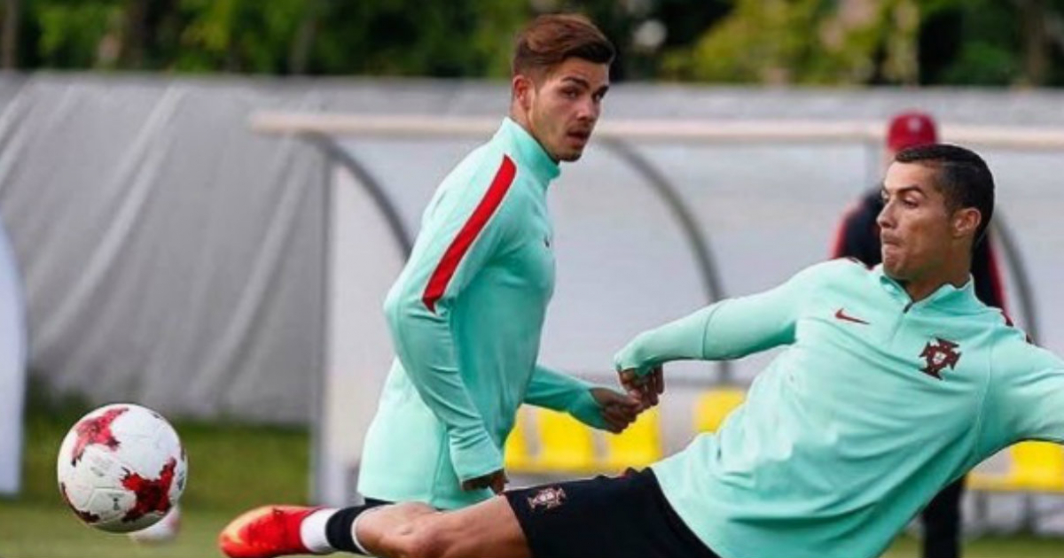 Cristiano Ronaldo chutando a portería durante un entrenamiento con Portugal © Instagram / Cristiano Ronaldo