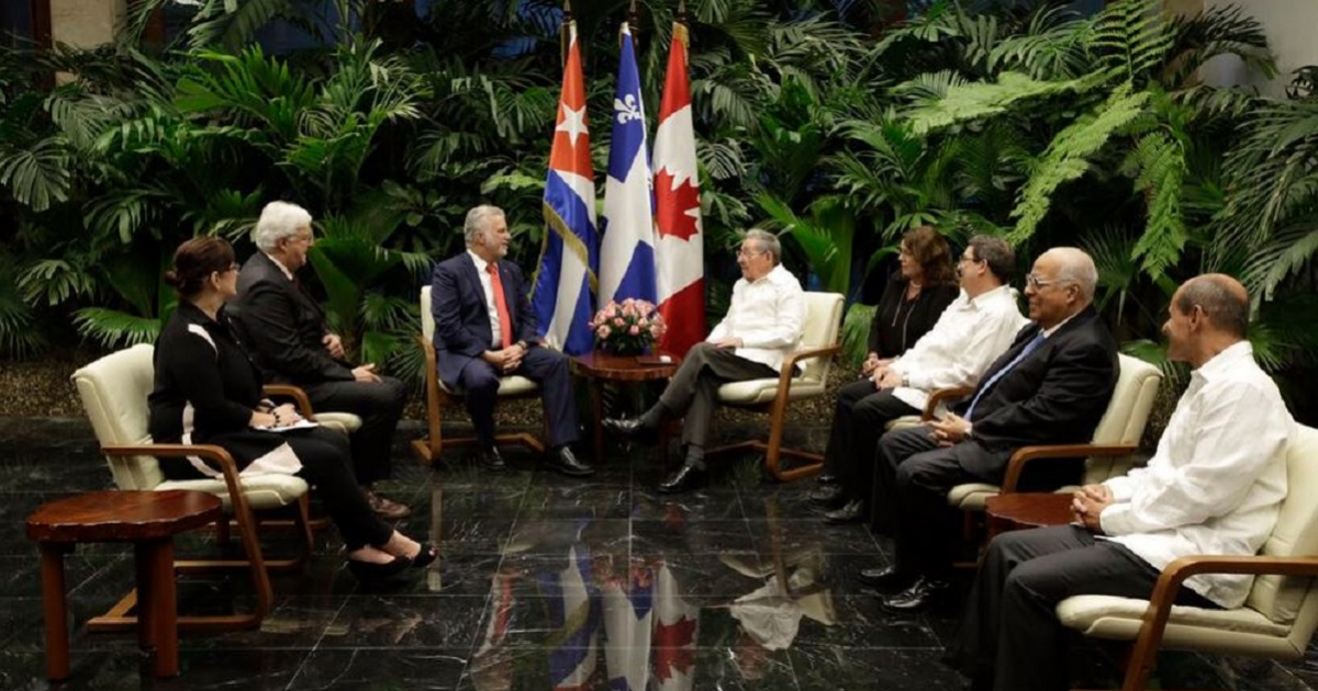 Primer ministro de Québec es recibido por Raúl Castro © Twitter