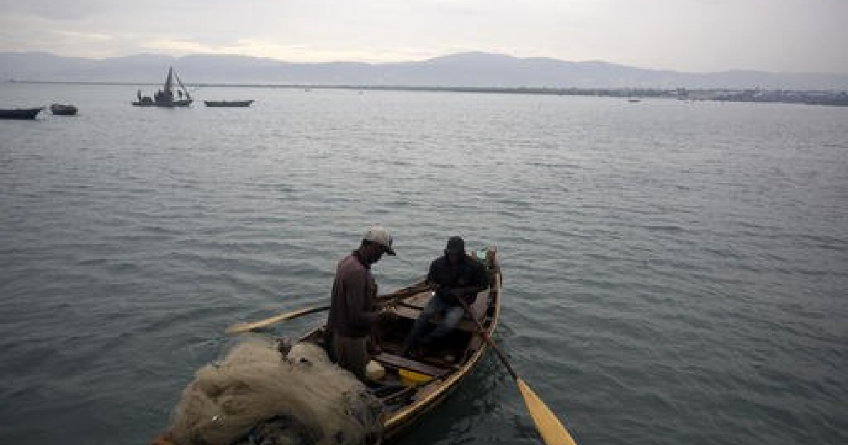 Varios pescadores, entre las primeras víctimas de Matthew en Haití © Jamaica Observer/Twitter