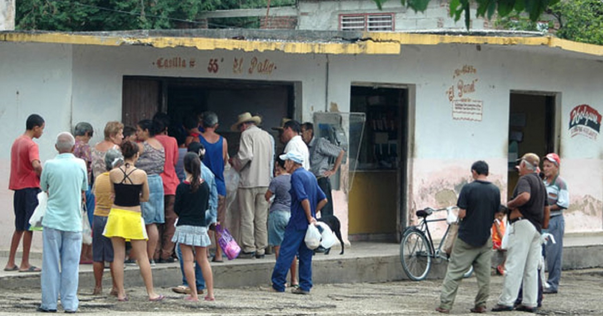Ministerio de Finanzas y Precios en Cuba rebaja precios damnificados Mathew © Cubadebate/Kaloian Santos