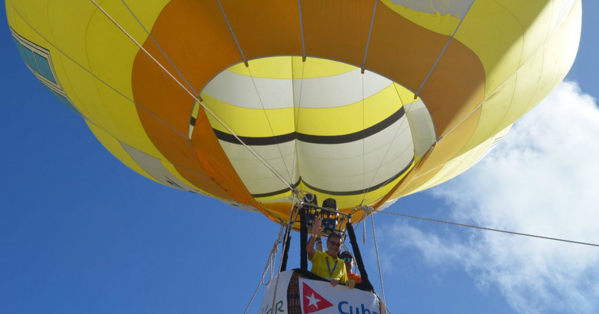 Imagen de un vuelo en globo aeroestático en Cuba © Twitter / @Cubatravel_es