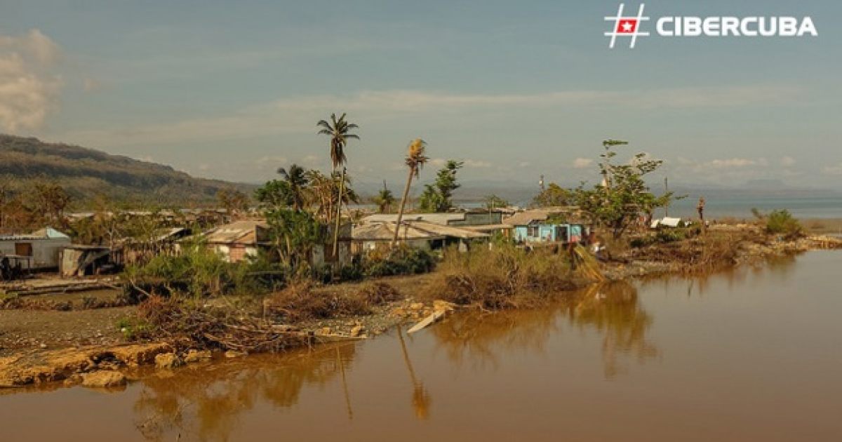 Paisaje cubano destruido tras el paso del huracán Matthew © CiberCuba