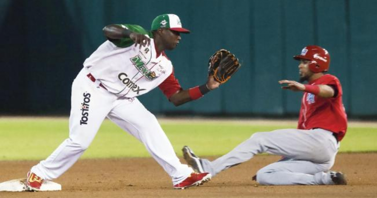 Partido de la Serie del Caribe entre Cuba y México © cinequo.com