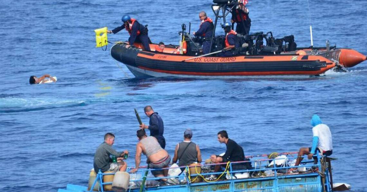 Balseros cubanos tratando de llegar a territorio estadounidense © U.S. Coast Guard