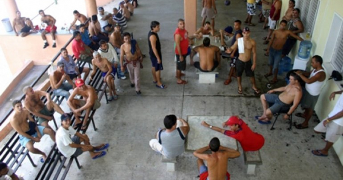 Cubanos en Tapachula © Cuba en Miami