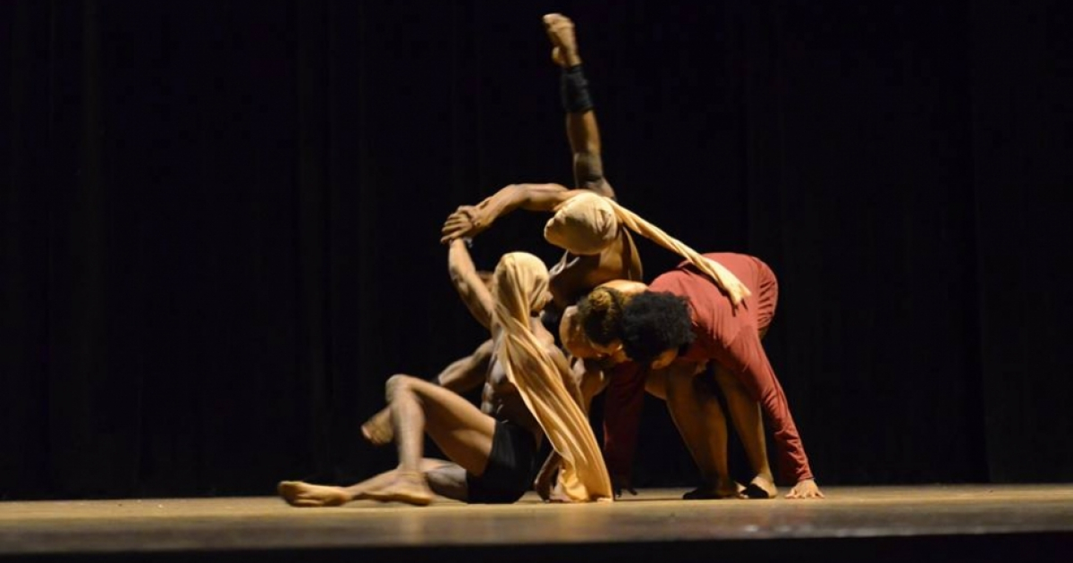 Escena de La Consagración de la Primavera © Danza Contemporánea de Cuba (DCC) 