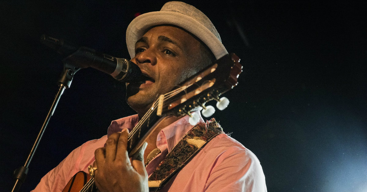 El cantante cubano Descemer Bueno quiere competir con Maluma © Facebook/Descemer Bueno