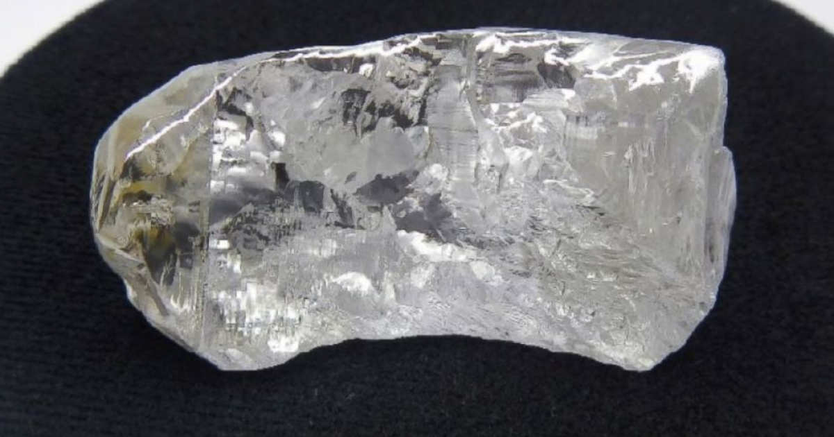 Diamante blanco de 400 kilates © Lucapa Diamond Company