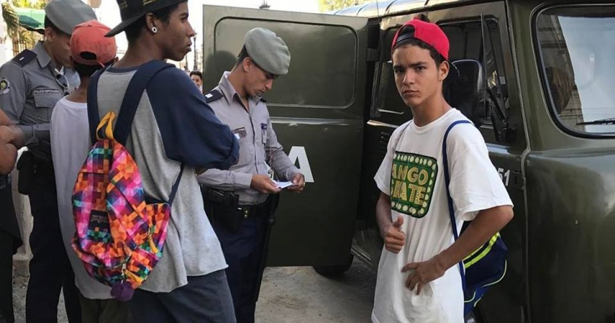 Menores detenidos por patinar en Cuba © Amigo Skate Cuba