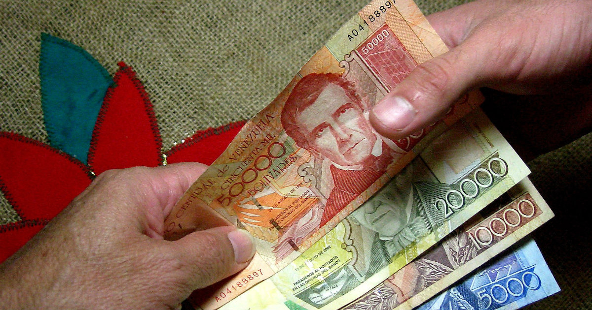 Dinero venezolano. © Rufino / Flickr