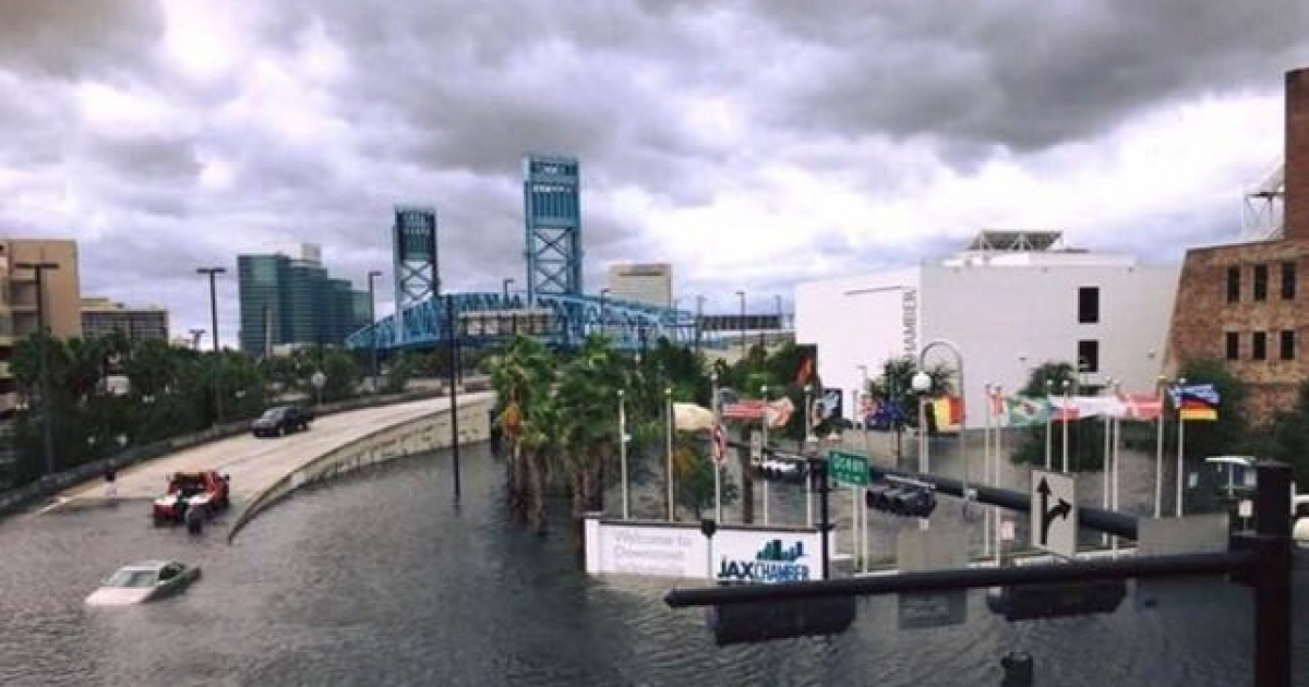 Inundaciones en EE.UU © Jax Sheriff's Office‏/ Twitter