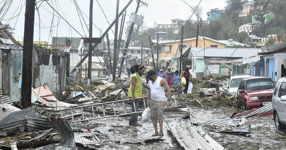 Restos de los destrozos causados por el huracán María en Dominica © Wikipedia