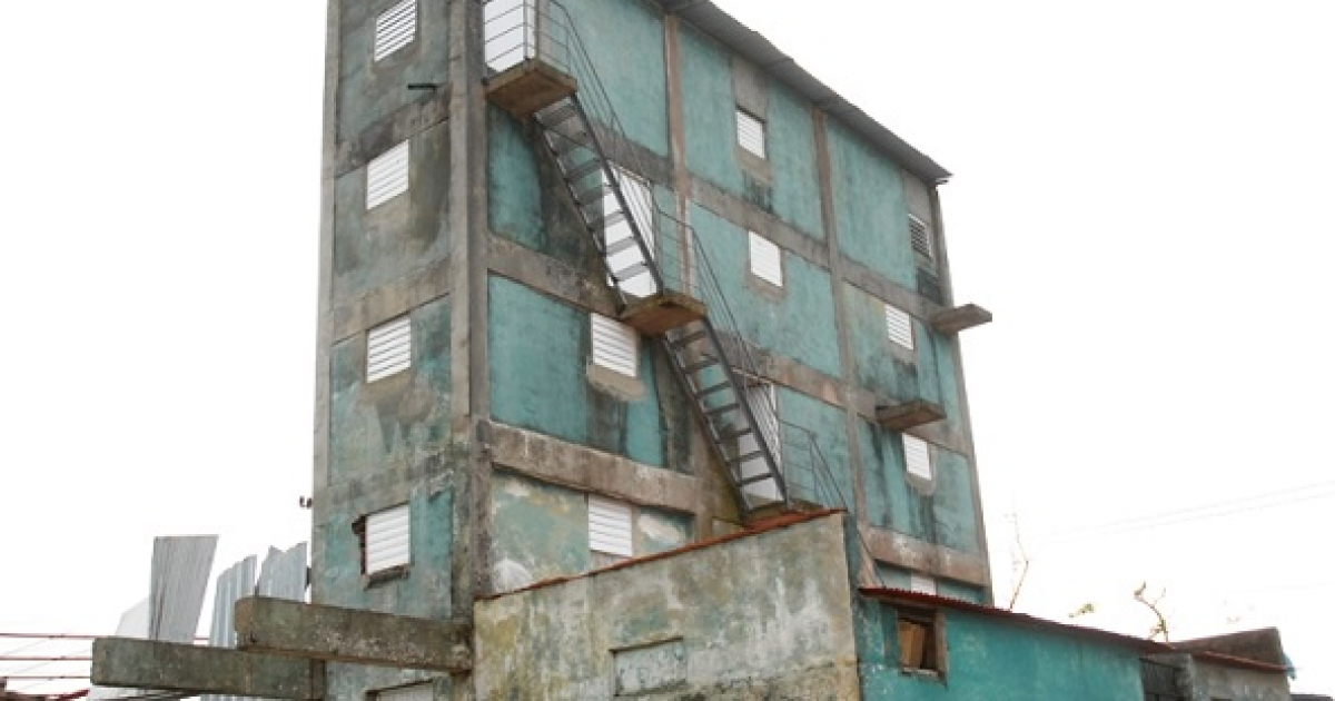 Edificio más estrecho de Cuba © Rodny Alcolea/Trabajadores