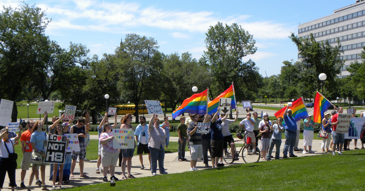 Colectivos homosexuales manifestándose en Minnesota, Estados Unidos © Wikimedia Commons