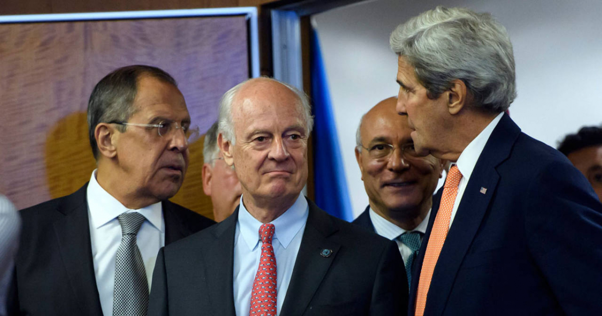 Diplomáticos de EEUU y Rusia tras alcanzar un acuerdo © RTVE