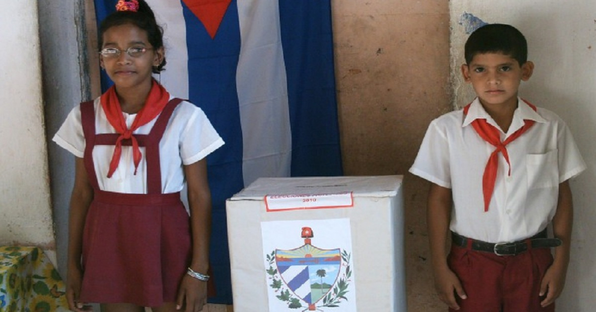 Elecciones en Cuba © Internet/Yusnaby Post