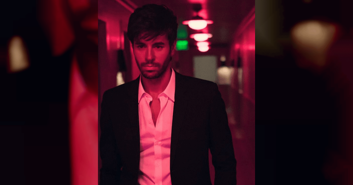 Enrique Iglesias durante el video de El Baño © Instagram / Enrique Iglesias