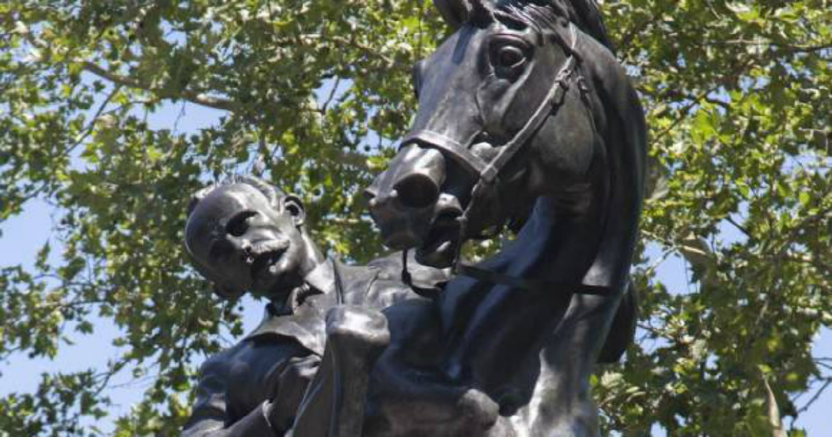 Estatua José Martí Nueva York © Cubadebate/Ismael Francisco
