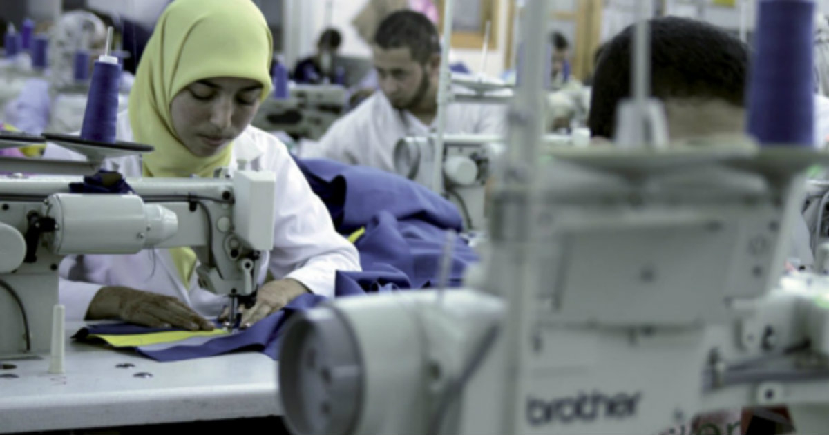 Foto de mujeres trabajando en un taller textil © Seguimos informando