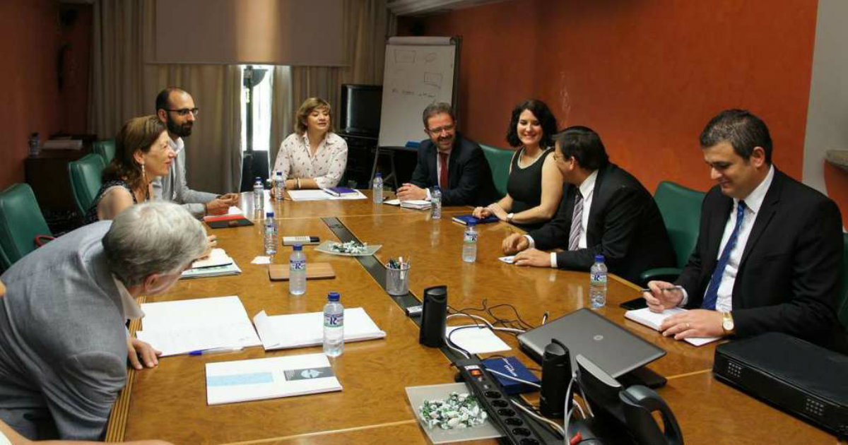 Imágenes del encuentro entre funcionarios cubanos y empresarios extremeños © Extremadura