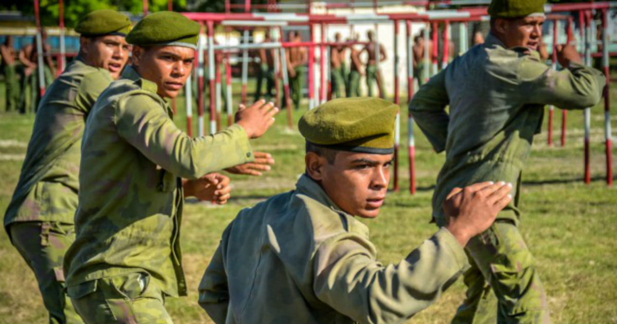 Soldados del Ejército Oriental. © Ahora