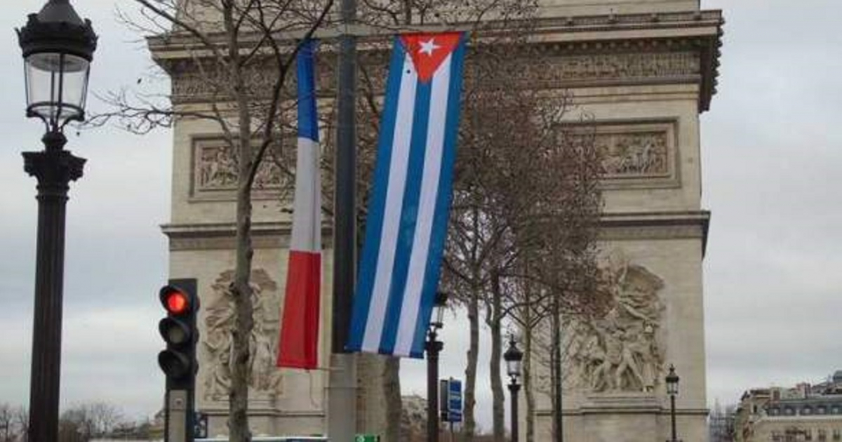 Francia y Cuba © http://www.cadenagramonte.cu/