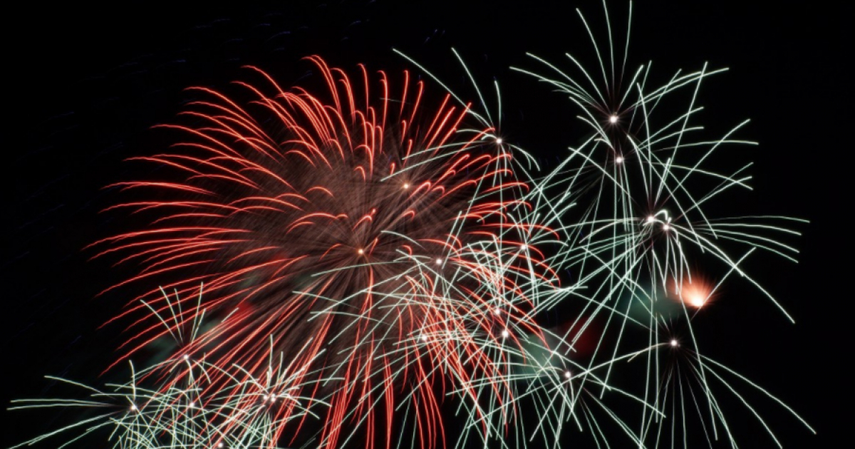 Fuegos Artificiales © pxhere.com
