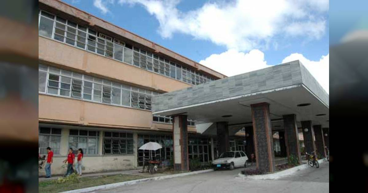 Hospital Lucía Íñiguez © Radio Angulo