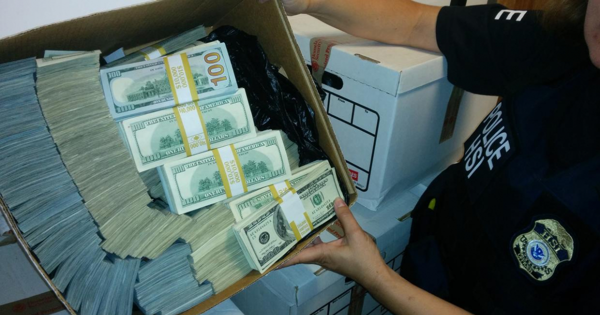 Dinero confiscado en operativo policial © Policía de Seguridad Nacional