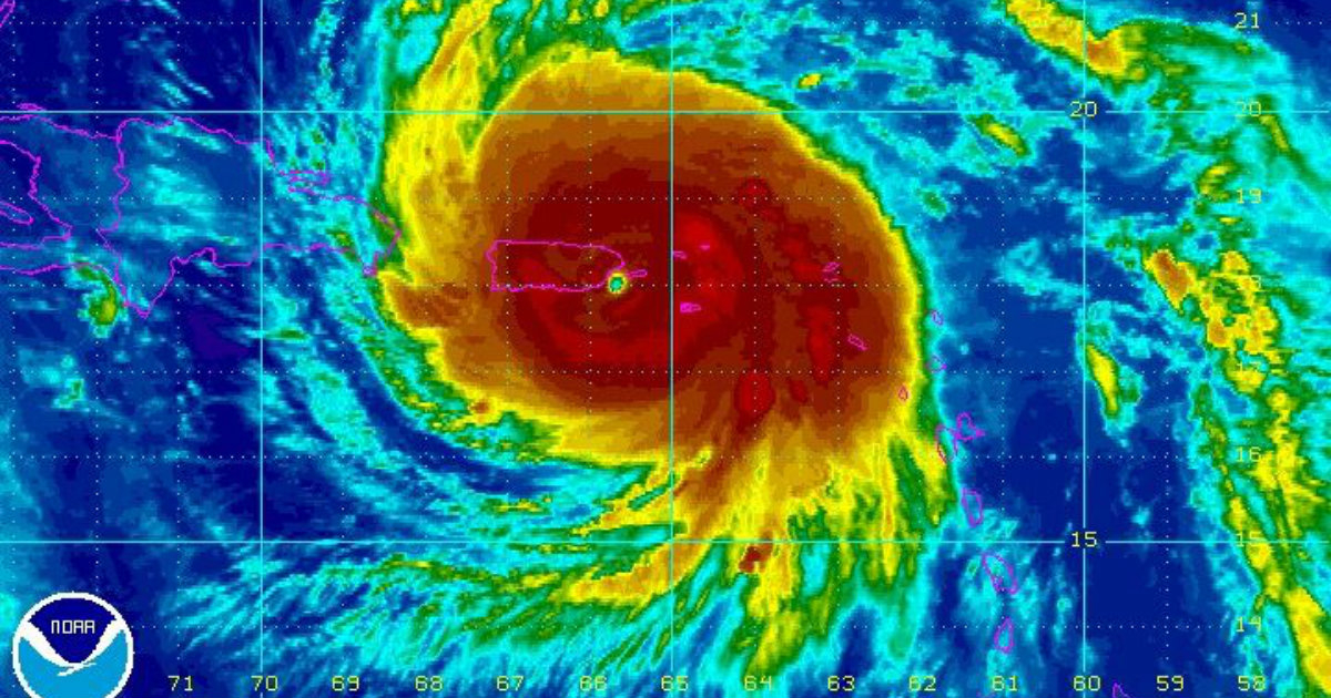 El huracán María se aproxima a Puerto Rico © NOAA
