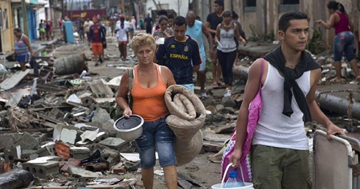 Baracoa se levanta tras desastre ocasionado por Matthew © Ramón Espinosa/AP