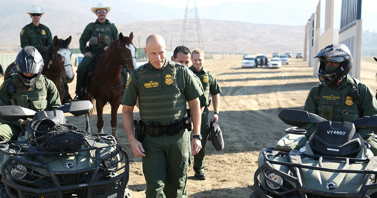 Agentes de Inmigración, en la frontera con México. © White House.