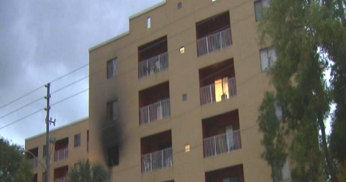 Edificio con señales de fuego en La Pequeña Habana © ABC10